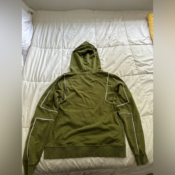 Green Milano Di Rouge Sweatshirt (has minor flaws seen in pictures) - Picture 2 of 8